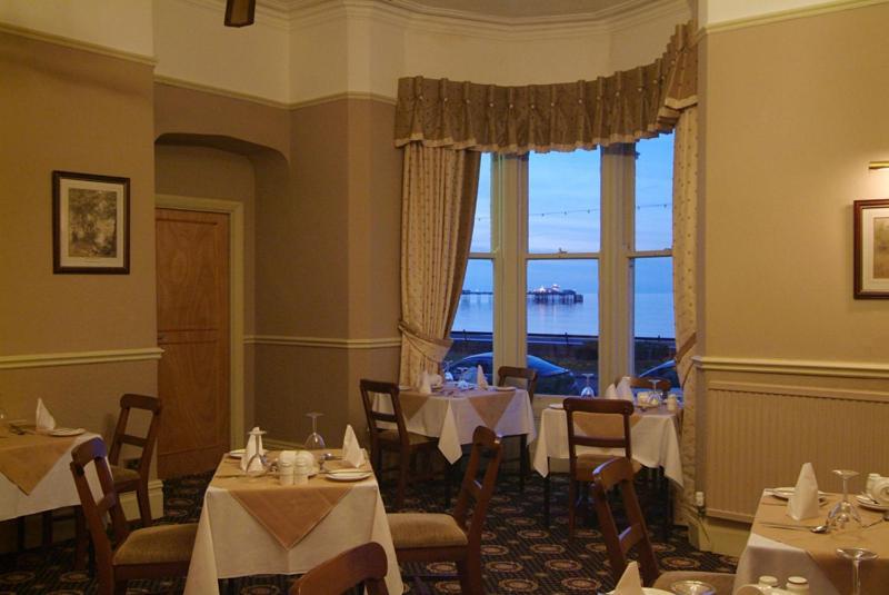 Kensington Hotel Λαντούντνο Εξωτερικό φωτογραφία