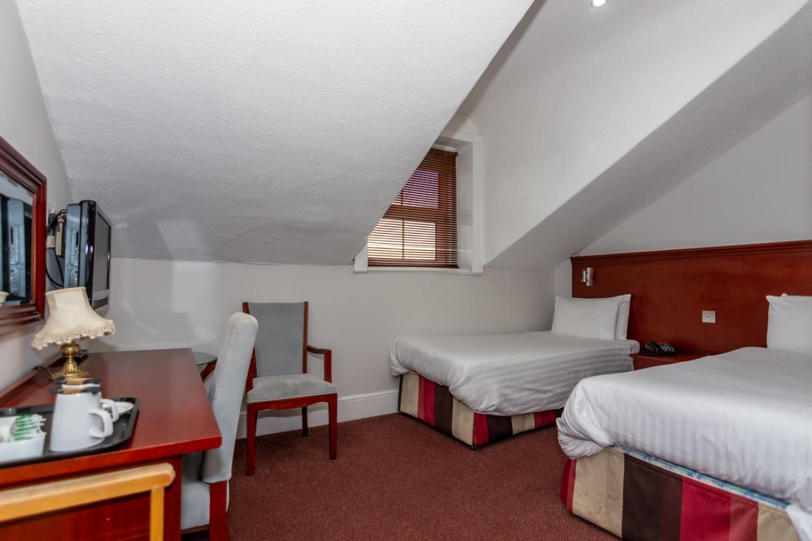 Kensington Hotel Λαντούντνο Εξωτερικό φωτογραφία